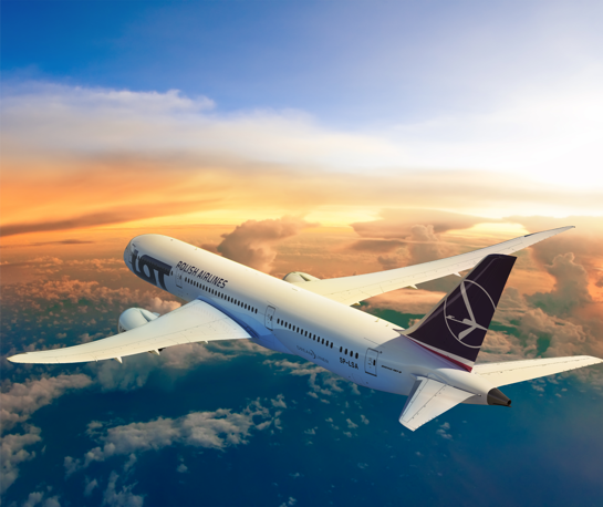 Poleć z LOTem i parkuj ZA DARMO!