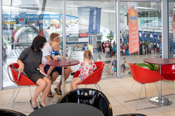 Reklamní plochy na letišti