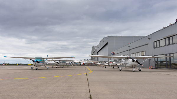 Entities operating at the airport
